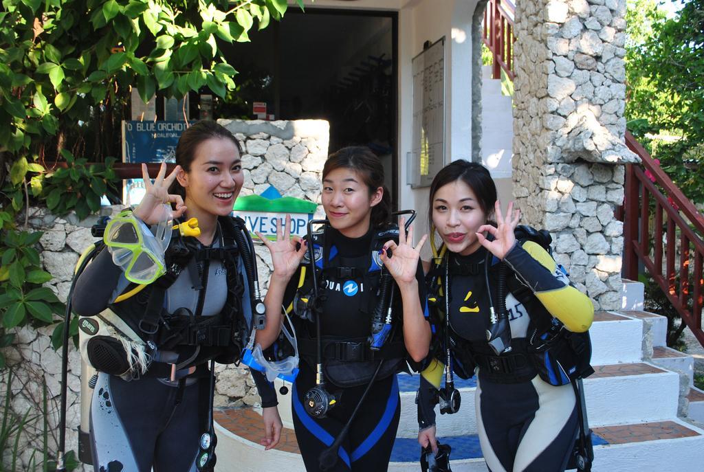 The Blue Orchid Resort Moalboal Exterior foto