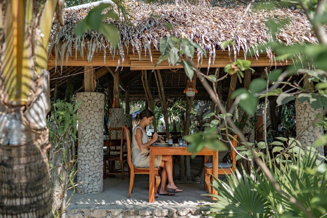 The Blue Orchid Resort Moalboal Exterior foto